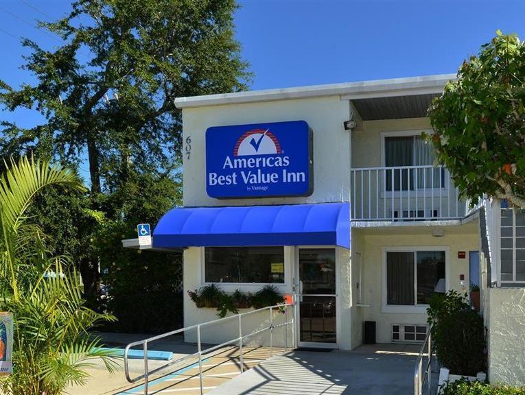Americas Best Value Inn Bradenton-Sarasota Exterior foto