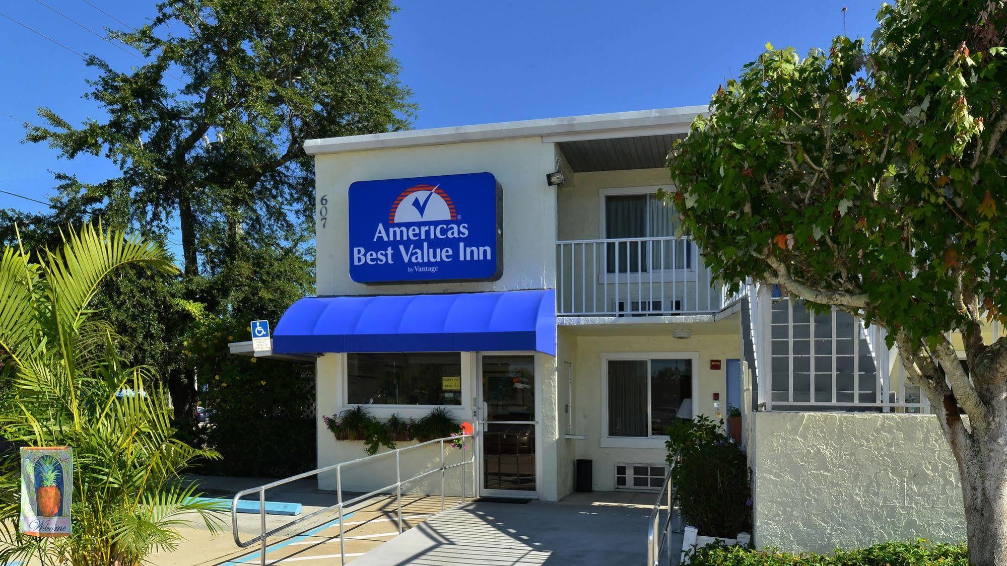 Americas Best Value Inn Bradenton-Sarasota Exterior foto